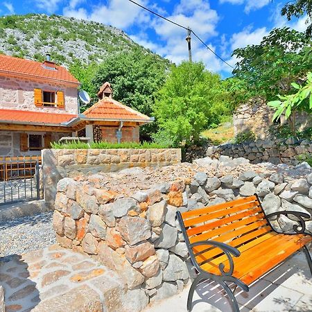 Holiday Home Martelina Starigrad Paklenica Exterior foto